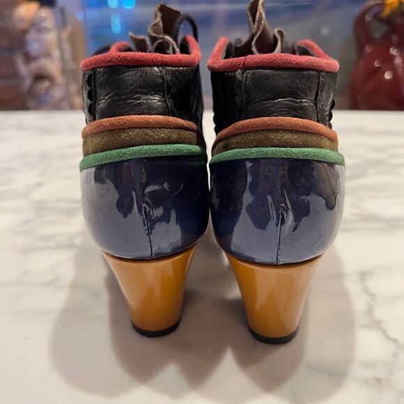 Kron Sculptural Colorblock lace-ups - Picture 3 of 10